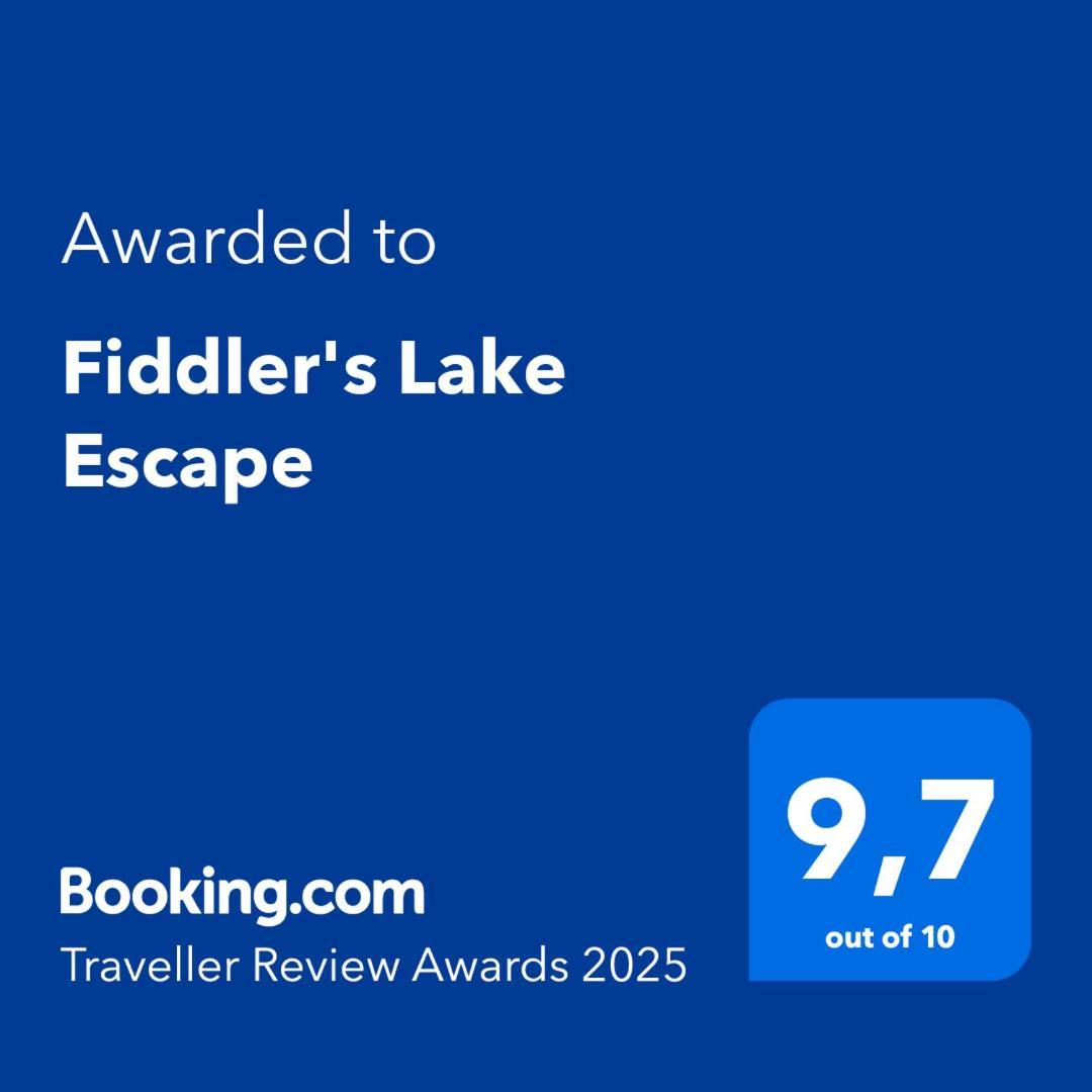 Fiddler'S Lake Escape Gabarus Екстериор снимка